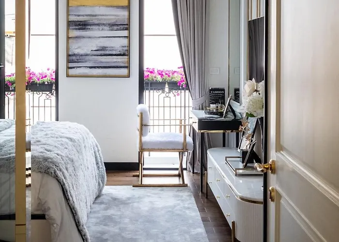 5-star Pool 3br Private Luxury Sukhumvit *