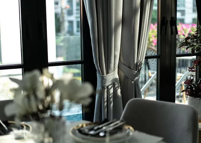 Villa 5-star Pool 3br Private Luxury Sukhumvit *
