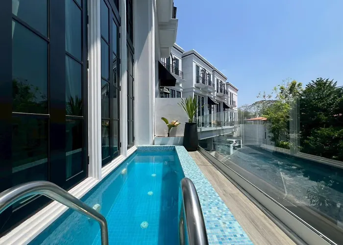 Villa 5-star Pool 3br Private Luxury Sukhumvit